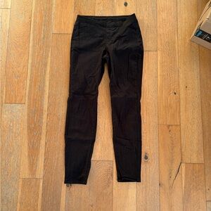 Uniqlo HEATTECH Black Skinny Pants